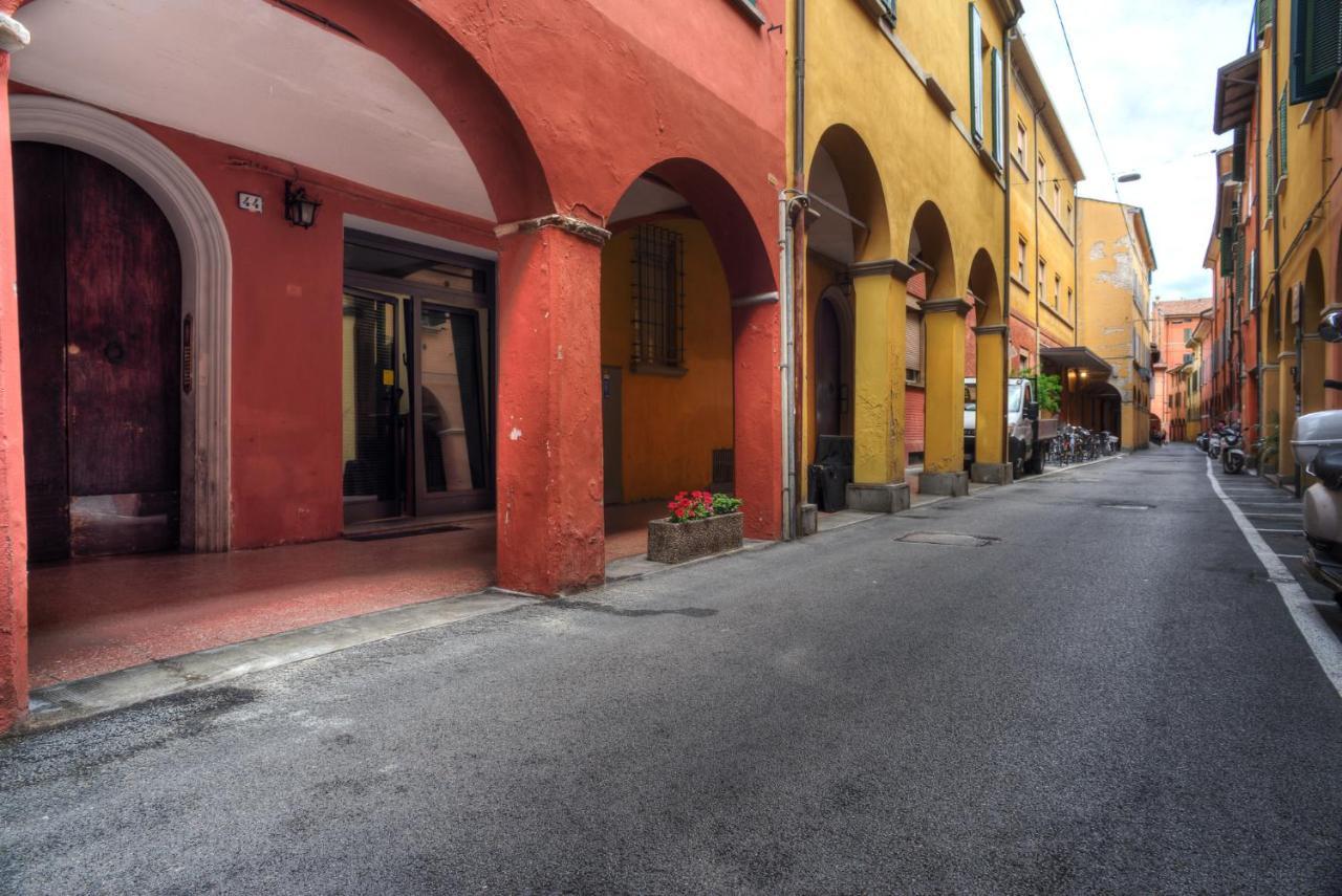 Bologna City Center Apartment By Wonderful Italy 外观 照片